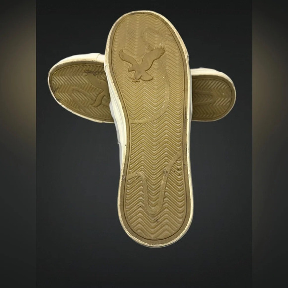 Chic American Eagle Light Smoke Sneakers Size 7 with Elegant Twisted Bow Detail - Picture 7 of 9